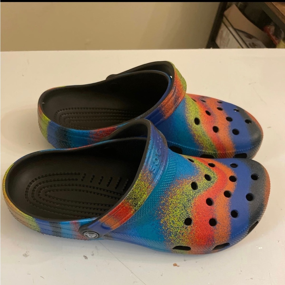 Crocs